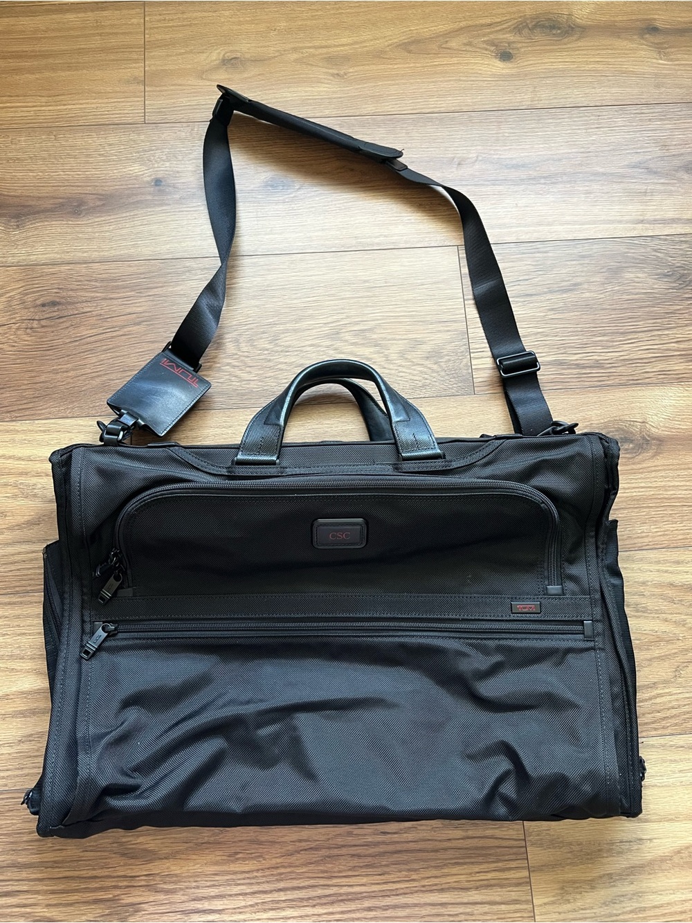 TUMI Alpha Tri-Fold Carry On Garment Bag Suit Case Black